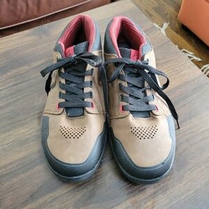 Leatt 3.0 Flat Pedal Shoes Aaron Chase Edition Men's Size 11 Biking Performance